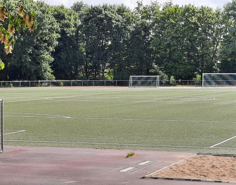 Sportplatz